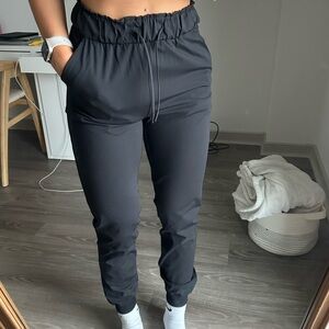 lululemon jogger